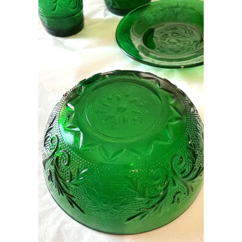 Tiara Anchor Hocking Glass Set 4pc Green Vintage Sandwich Fruit Dessert Pattern